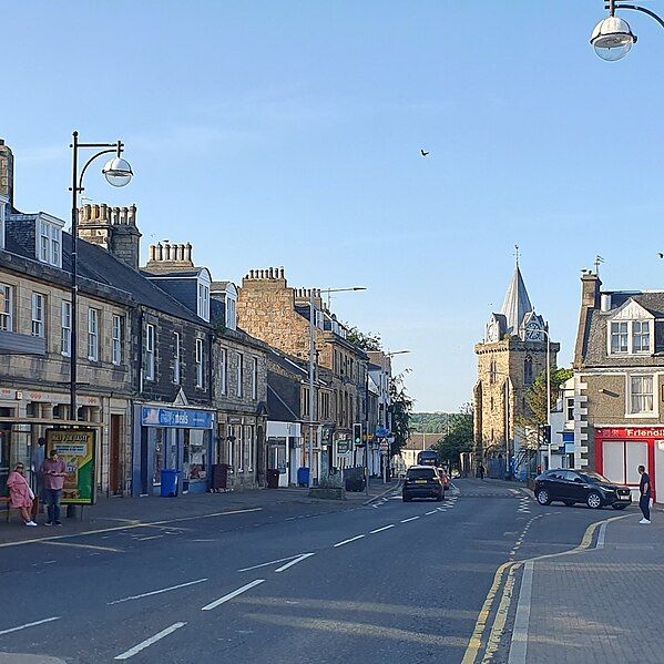 File:Inverkeithing High Street.jpg