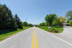 West on Melia Road overlooking the Platte River, May 2017