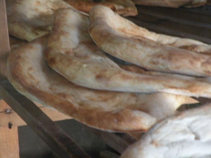 File:Shotis puri.jpg