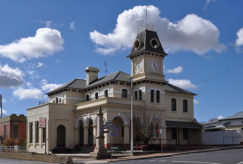 File:Tenterfield PO 2010.jpg