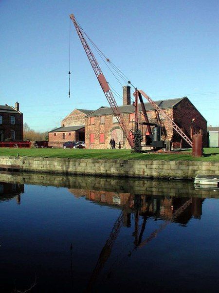 File:Thwaite mills.jpg