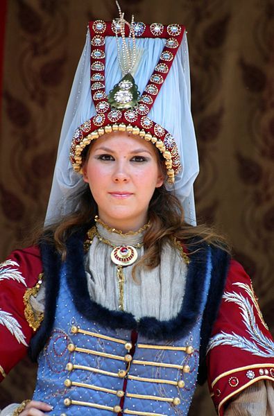 File:Turkish traditional fashion4.jpg