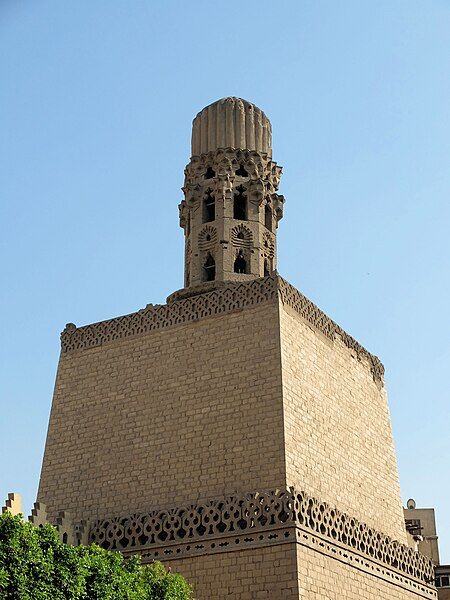 File:Al-Hakim Mosque DSCF5907.jpg