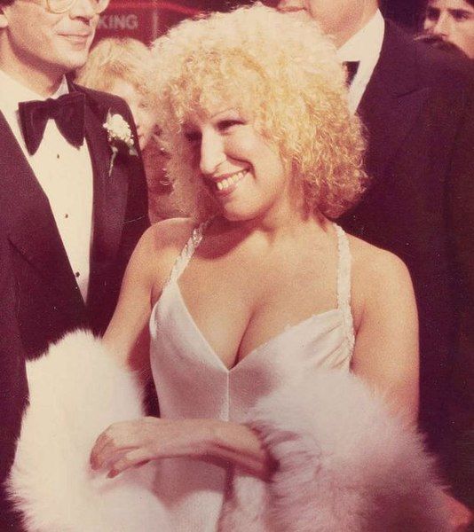 File:Bette Midler 1979.jpg