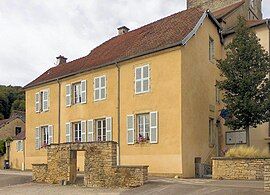 The town hall in Colombier