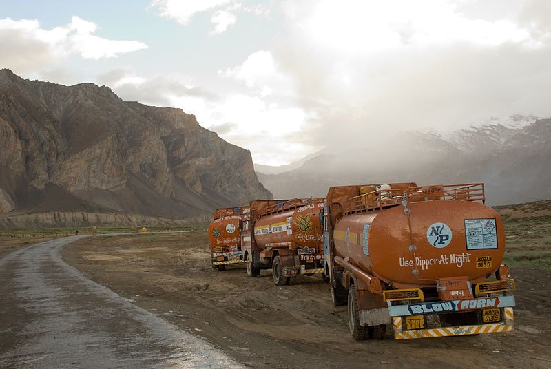 File:Fuel trucks (3879104430).jpg