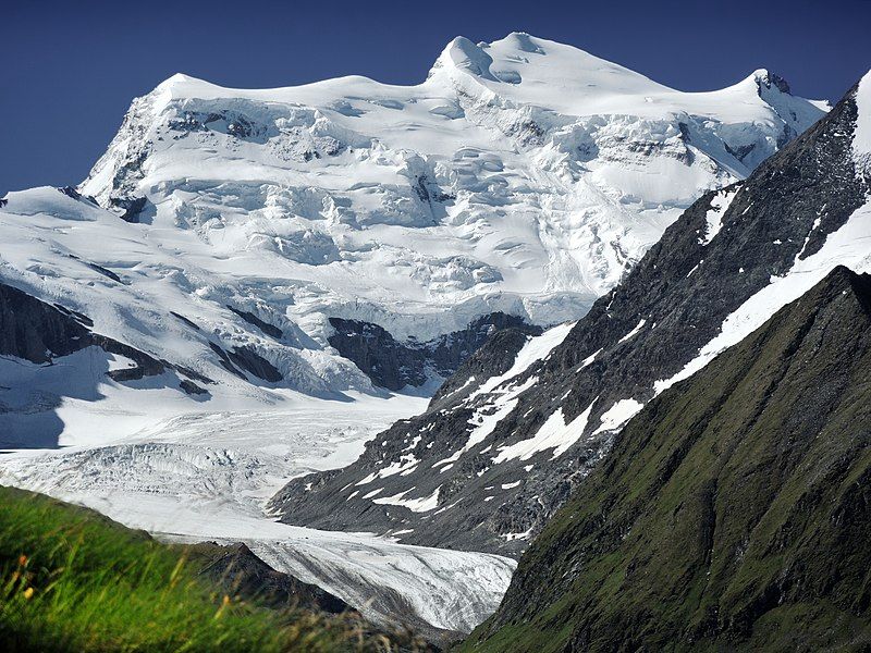 File:Grand Combin N.jpg