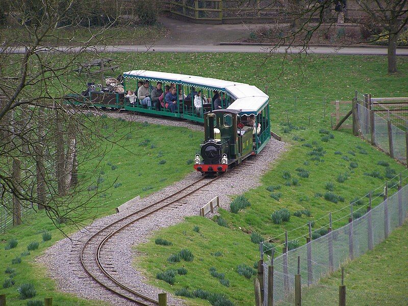 File:Marwell07-train.jpg