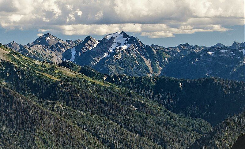 File:Mount Delabarre.jpg