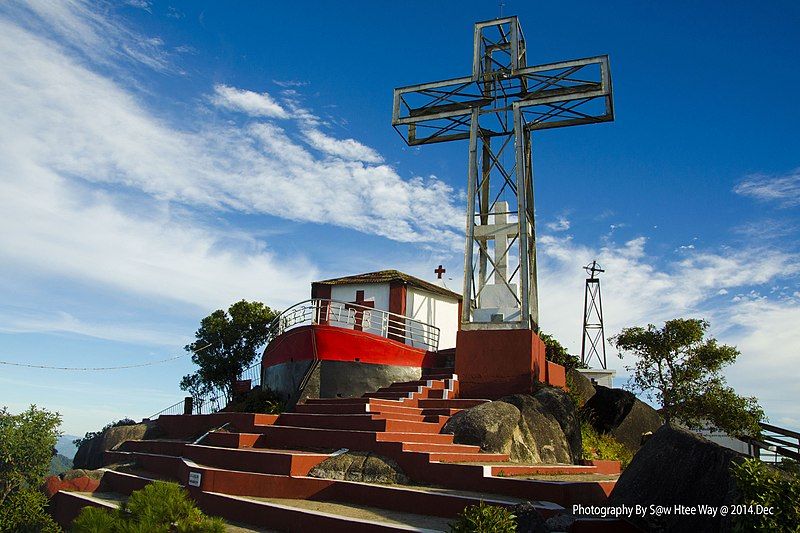 File:NawBuBaw Prayer Mountain.jpg