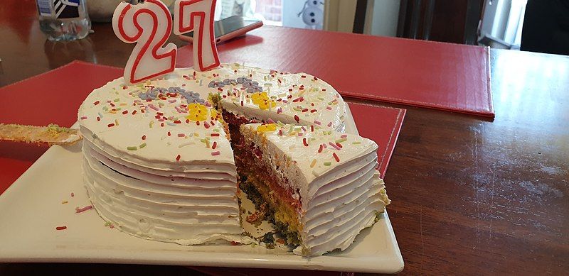 File:Pride cake 27.jpg