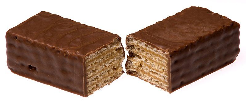 File:Tunnocks-Caramel-Wafer-Split.jpg