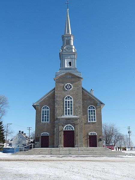 File:Église-StLaurentIleOrléans.JPG