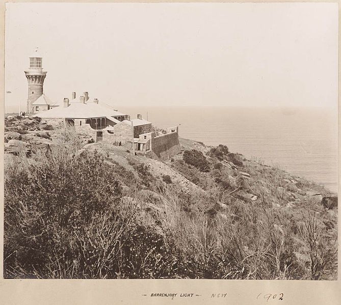 File:Barrenjoey Light, 1902.jpg