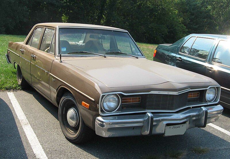 File:Dodge-Dart-sedan-2.jpg