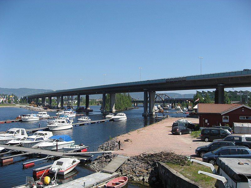 File:DrammenBridgeNorth.JPG