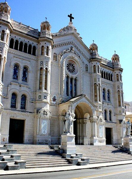 File:Duomo Reggio Calabria.jpg