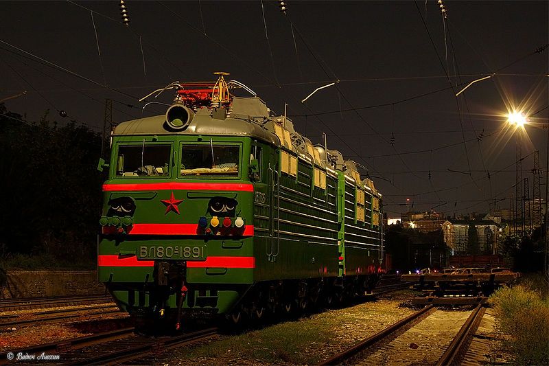 File:Electric locomotive VL80S-1891.jpg