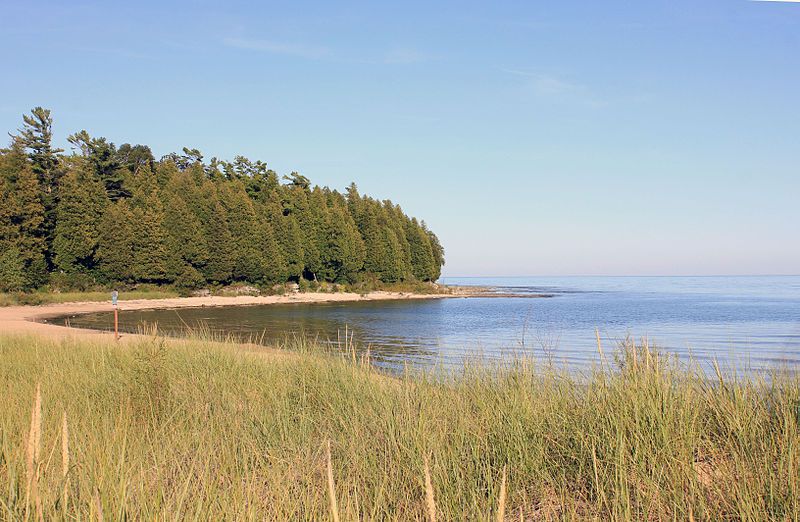 File:Gfp-wisconsin-whitefish-dunes-lake-bay.jpg