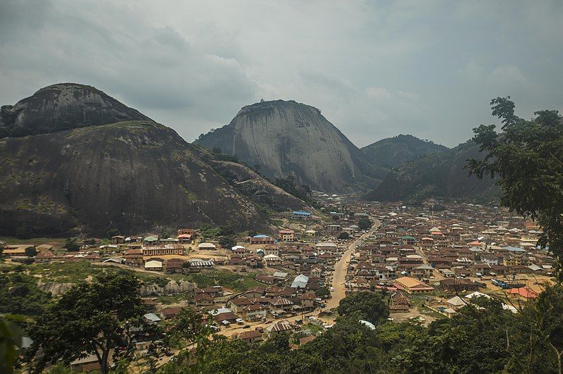 File:Idanre-hills-akure.jpg