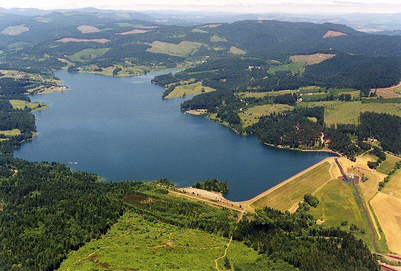 File:Scoggins Dam, USBR.jpeg