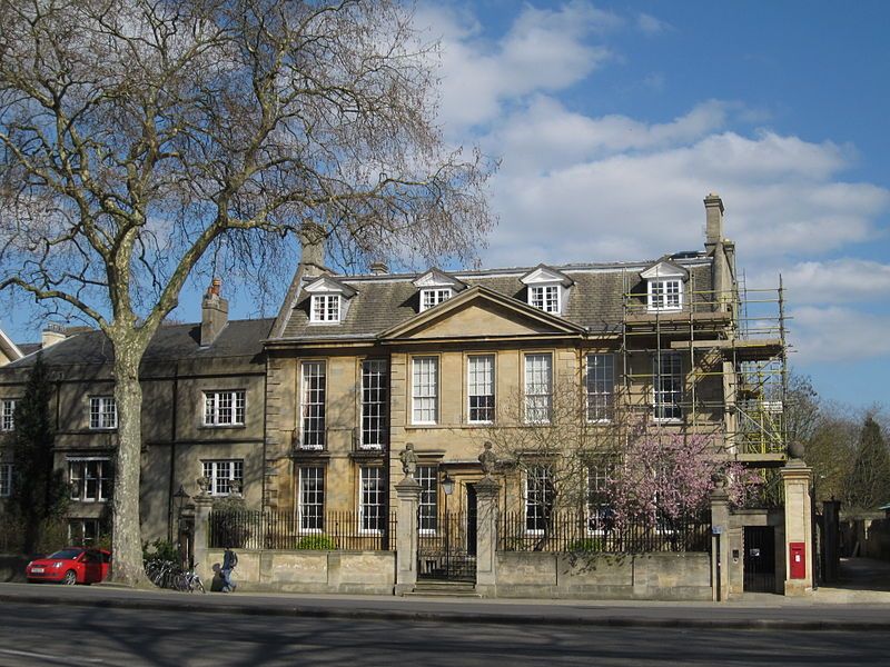 File:St Giles' House.JPG