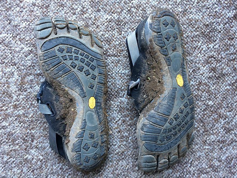 File:Vibram dirty.jpg