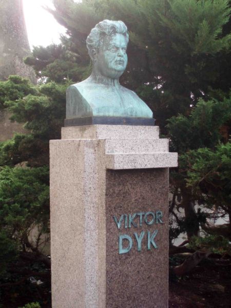 File:ViktorDyk.jpg