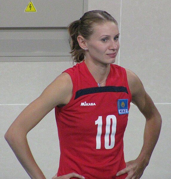 File:Yelena Ezau.jpg