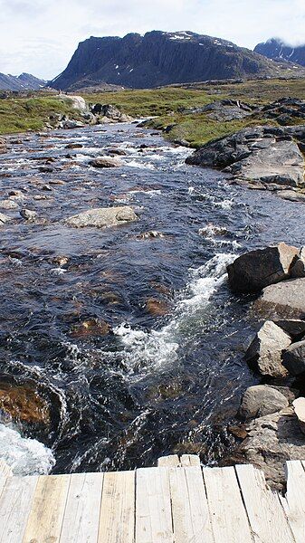 File:Alanngorsuaq-sisimiut-river.jpg