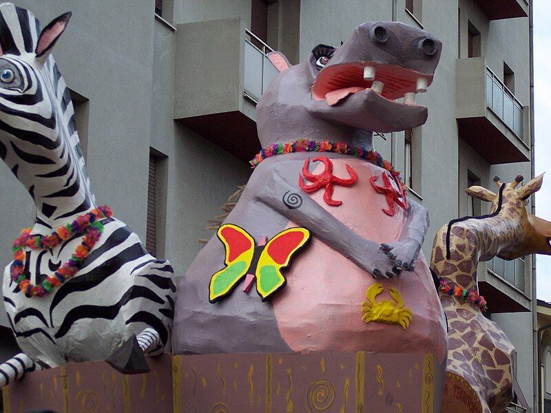 File:Carnevale Pesaro 01.jpg