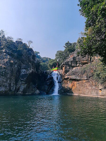 File:Devkund (Mayurbhanj).jpg