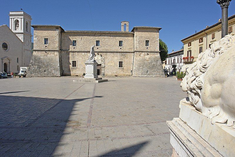 File:Norcia 1.jpg