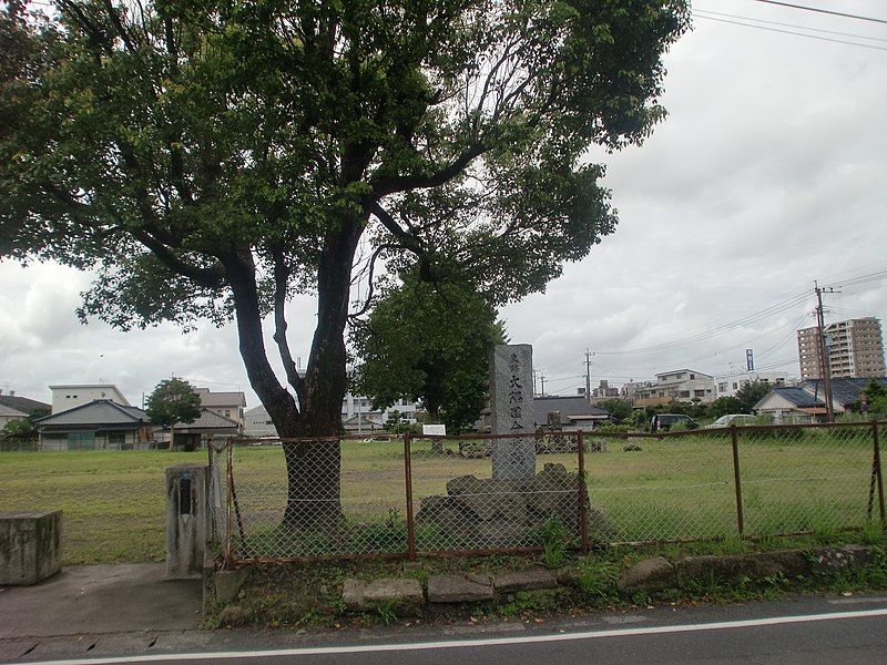 File:Osumi Kokubunji ruin.JPG