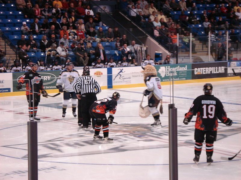 File:PrarieThunderfirstpuckdrop.jpg