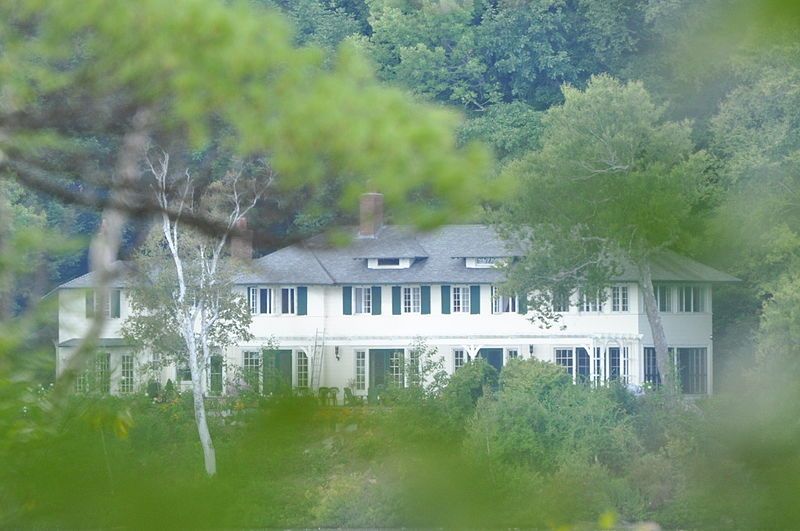 File:WoodstockME Dreamhome.jpg