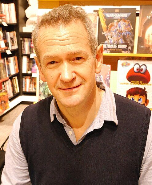 File:Alexander Armstrong 20241205.jpg