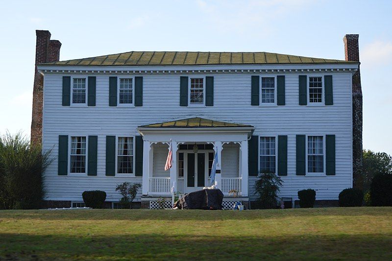 File:Barrett-Chumney House.jpg