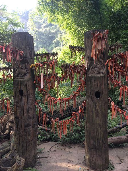 File:ChineseFolkShrine.jpg