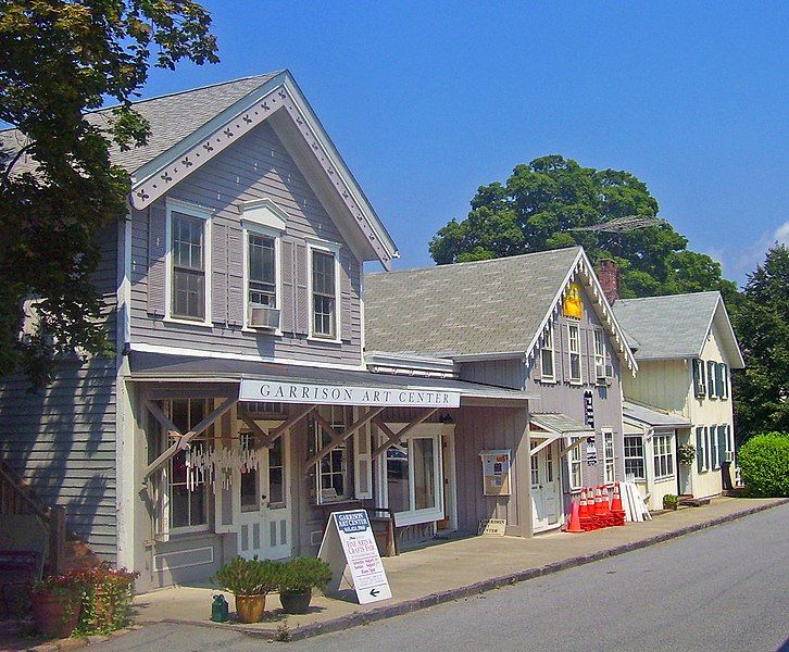 File:Garrison Landing, NY.jpg