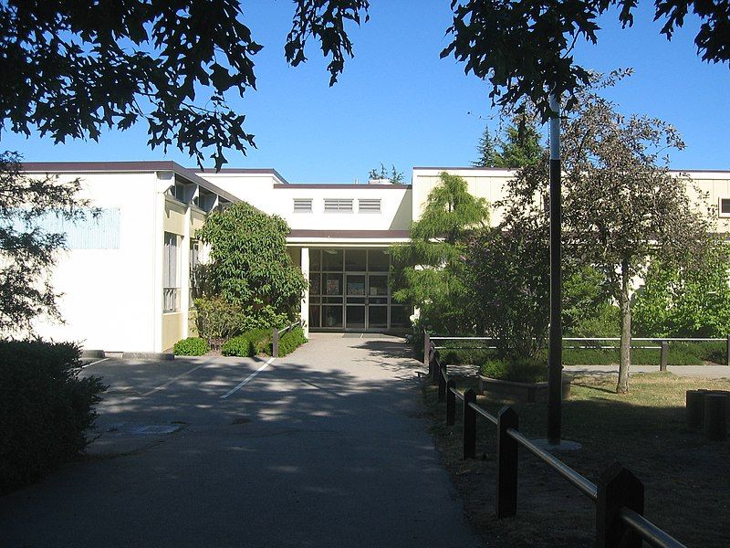 File:Jamieson-elem.jpg