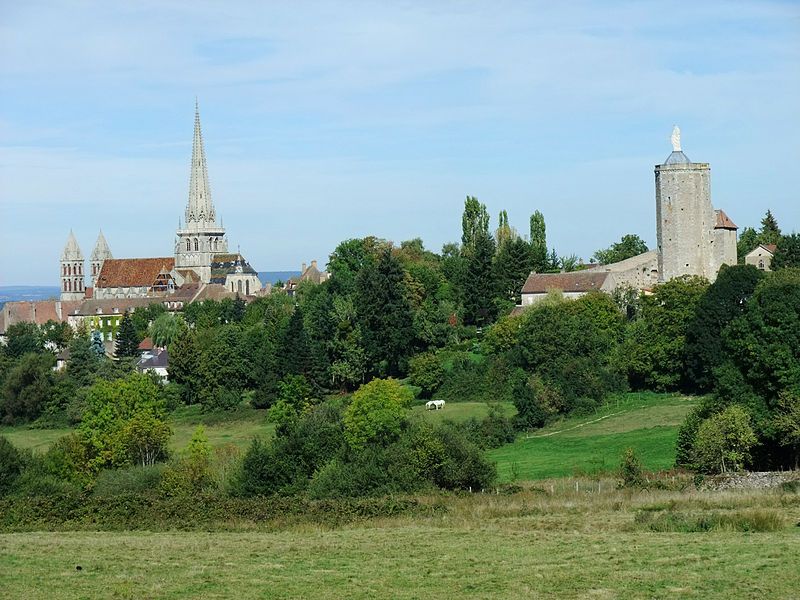 File:Kathedrale in Autun01.jpg