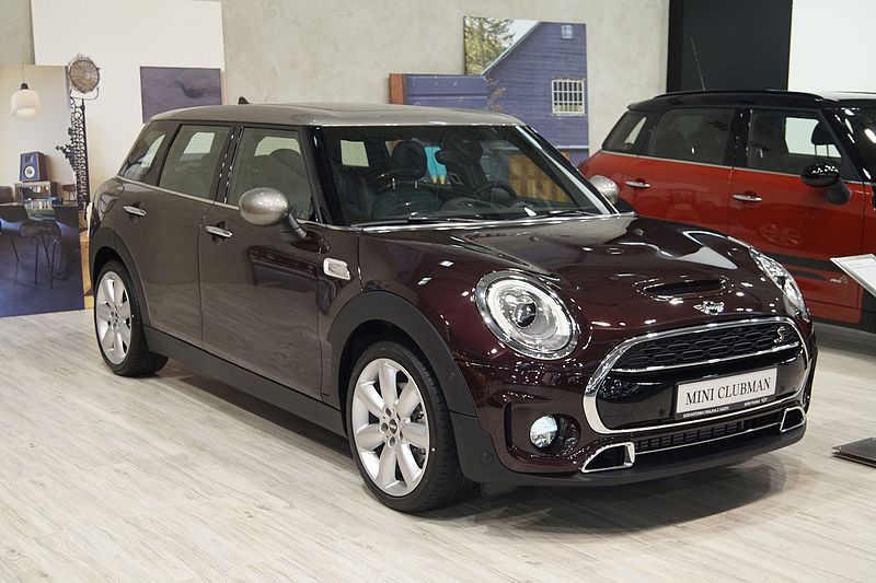 File:MINI Clubman (MSP16).jpg