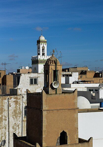 File:Medina de Sfax.jpg