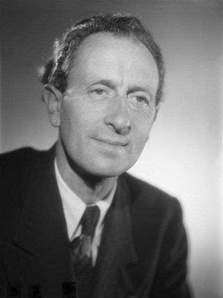 File:Vialar Harcourt 1948.jpg