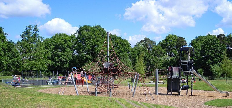 File:Aldershot Park Playarea.jpg