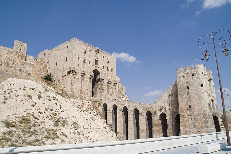 File:Aleppo. Citadel (1265963614).jpg