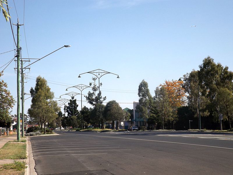 File:Campbell Street Oakey.jpg