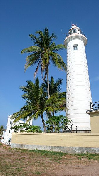 File:Galle light house.jpg