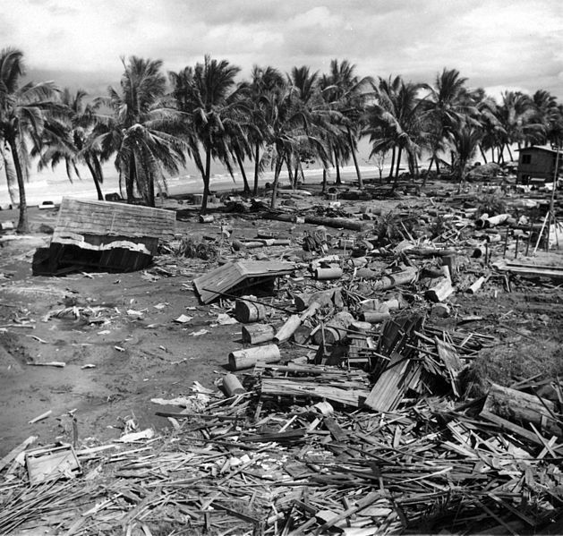 File:Lebak Tsunami.jpg